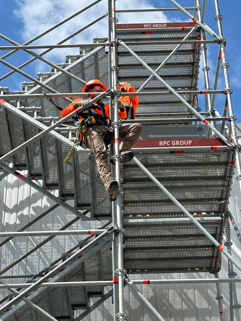 Copy of EXPERIENCE. SAFTEY.PARTENERSHIP.RESULTS 2